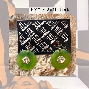 🌀🏷️🎉🆕 jeff lieb • green circle Swarovski crystal earrings